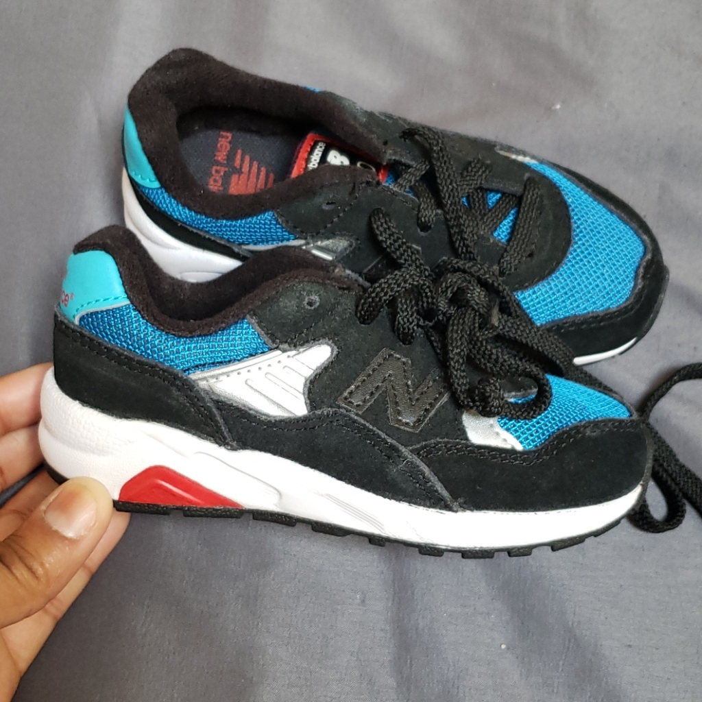 Brand New New Balance 580s